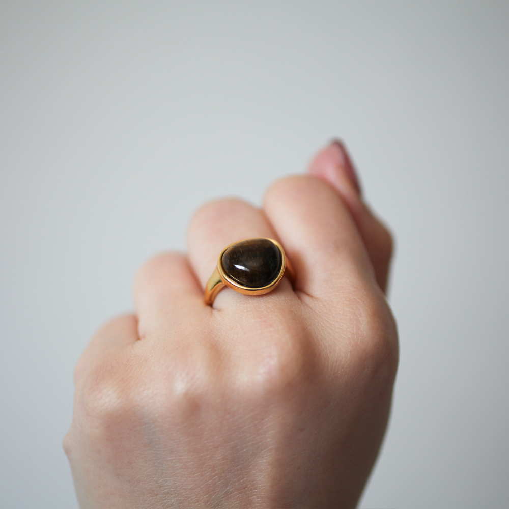 Amber tone resin ring 149 Gold