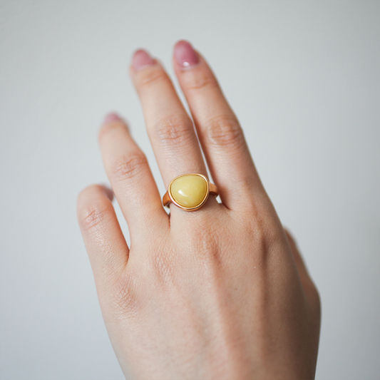 Honey tone resin ring 149 Gold