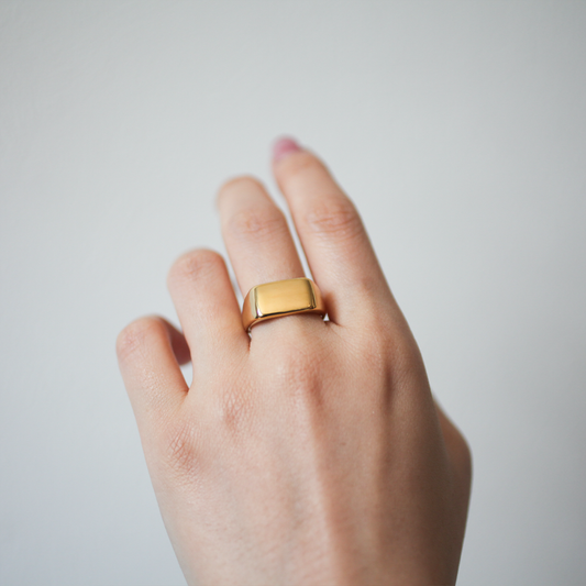 Flat face ring 158 Gold