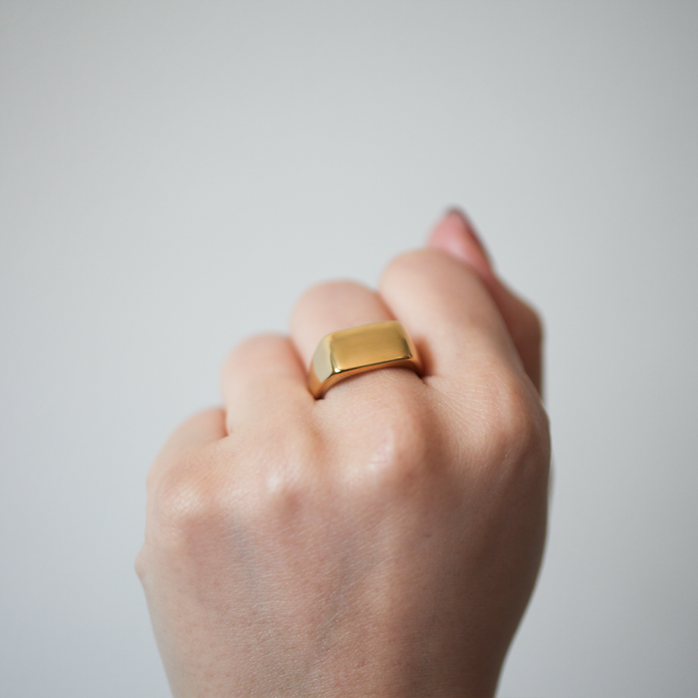 Flat face ring 158 Gold