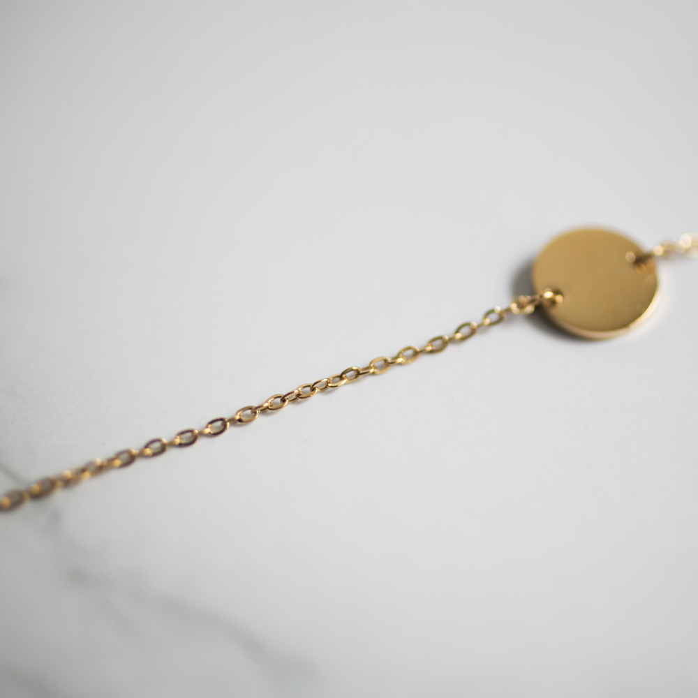Circle charm bracelet 104 Gold