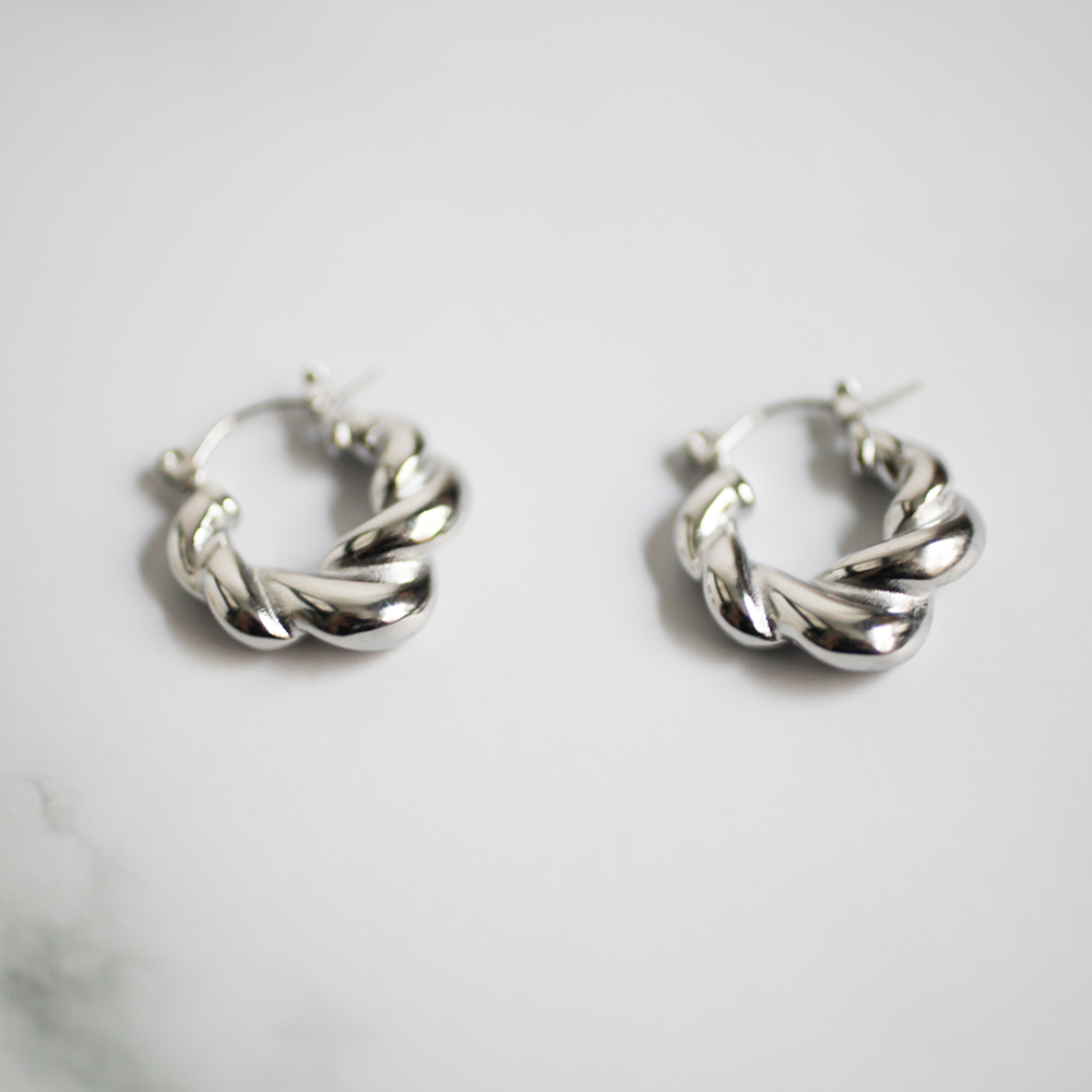 Twist hoop pierce 125 Silver
