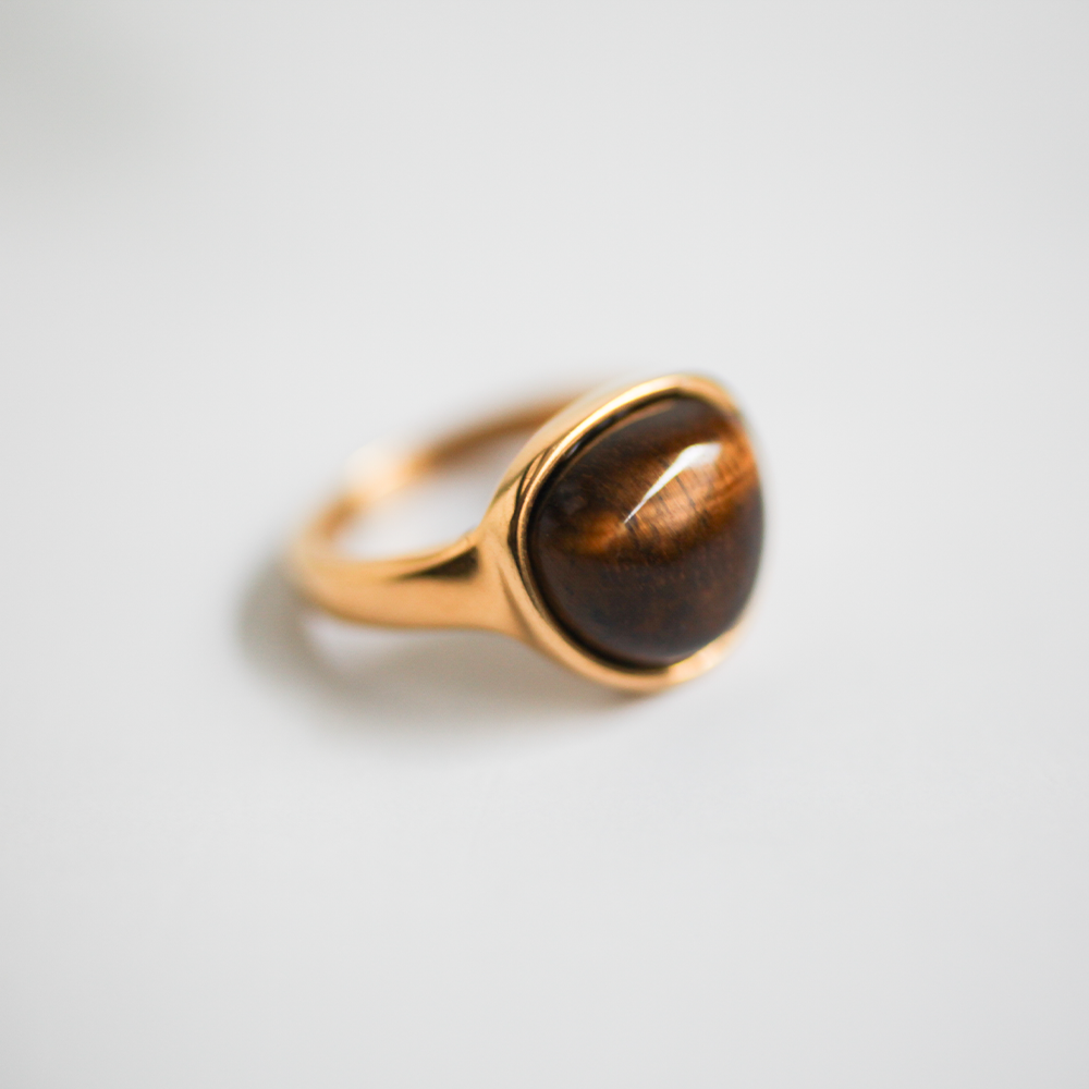 Amber tone resin ring 149 Gold