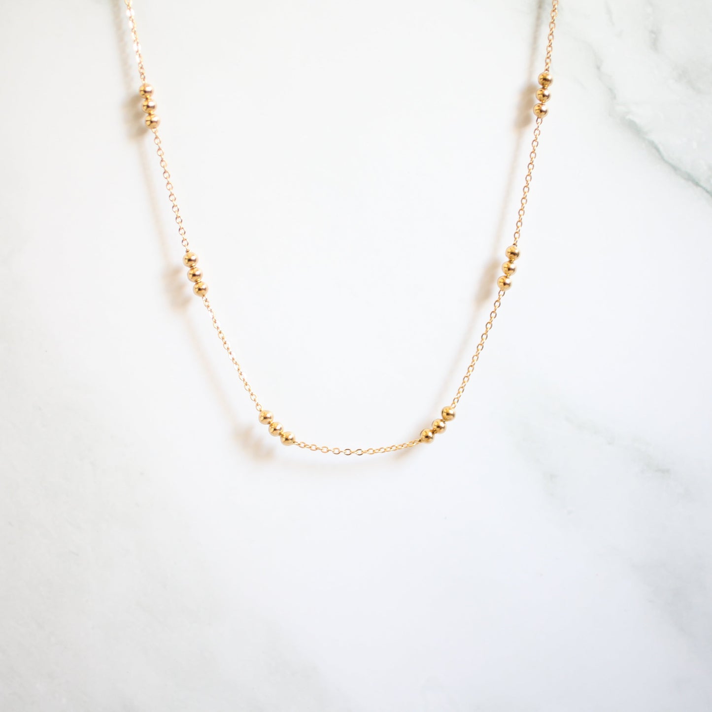 Fine bead necklace 117 Gold