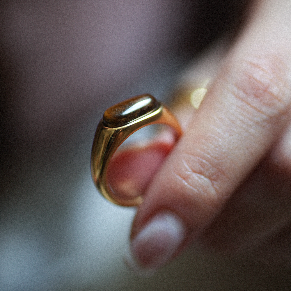 Tiger eye resin ring 292 Gold