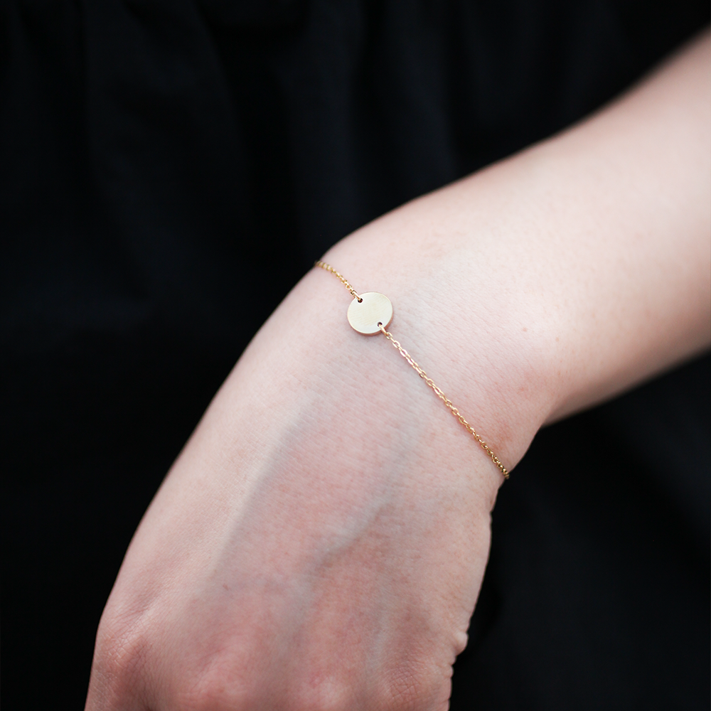 Circle charm bracelet 104 Gold