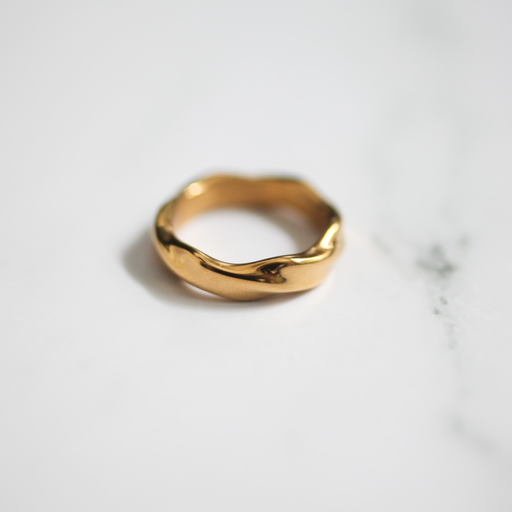 Wave form ring 041 Gold