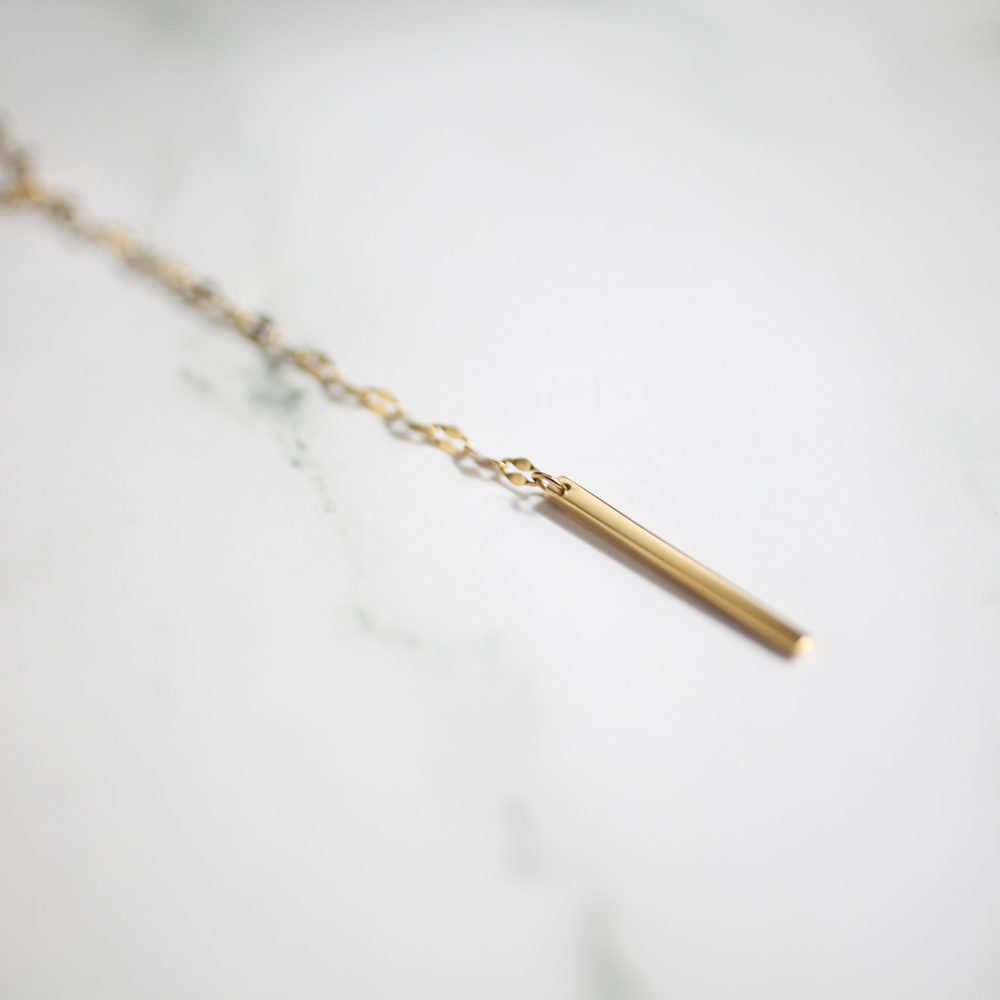 Linear drop necklace 121 Gold