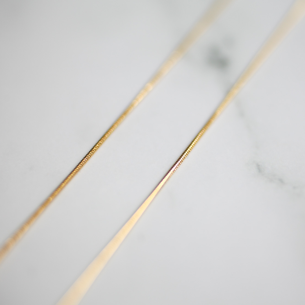 Silky trace necklace 137 Gold