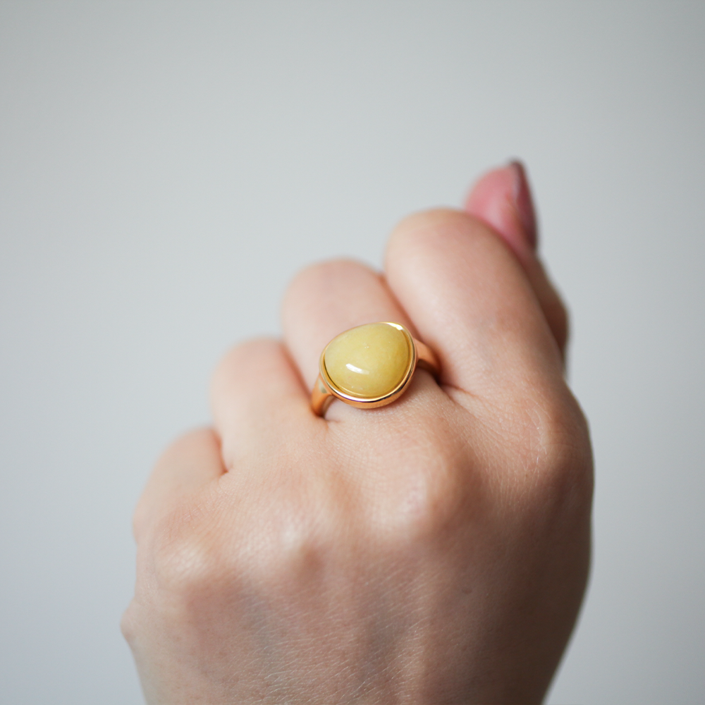 Honey tone resin ring 149 Gold