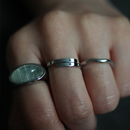 Offset bar ring 140 Silver