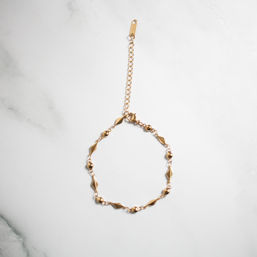 Rhombus bead bracelet 114 Gold