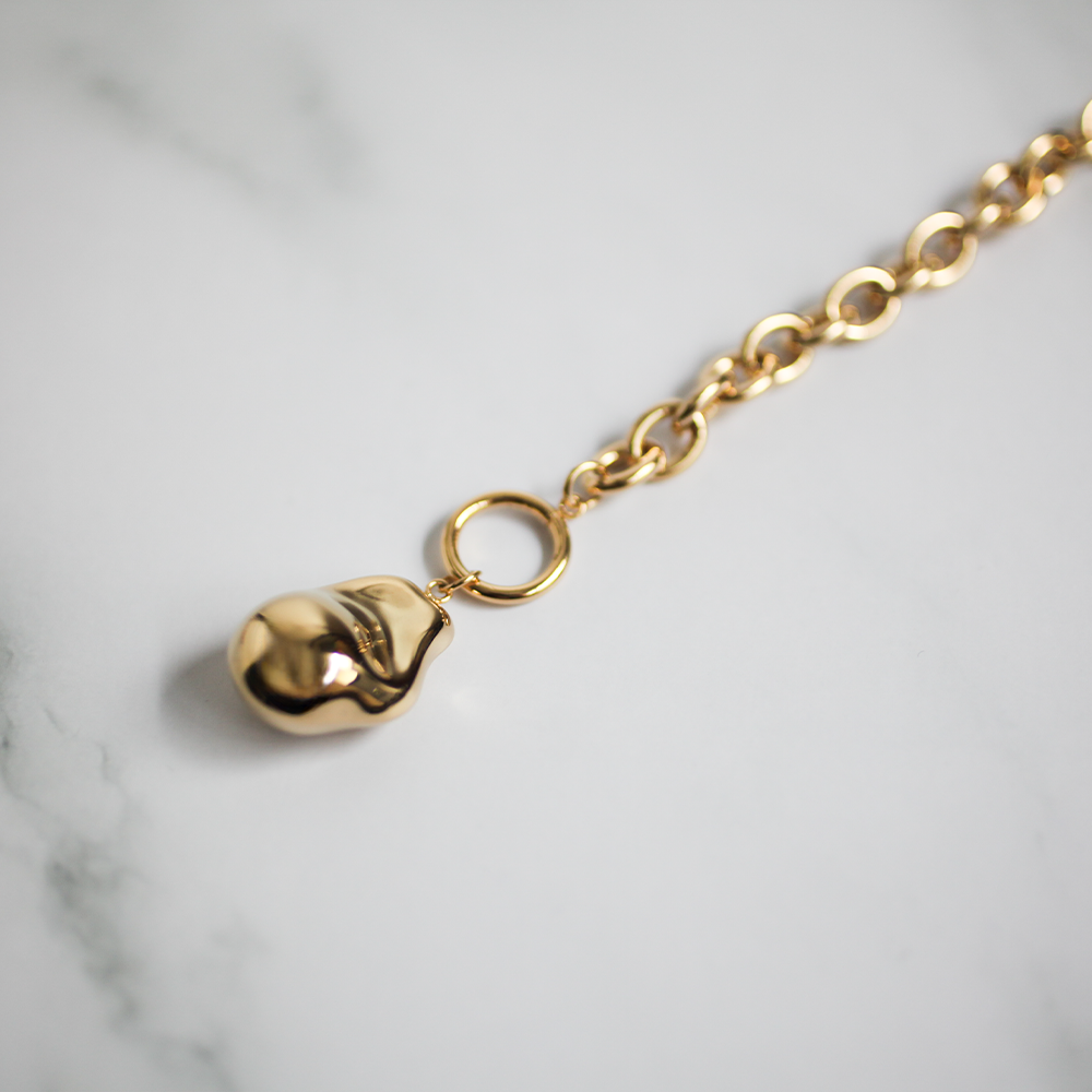 Sculpt charm necklace 123 Gold