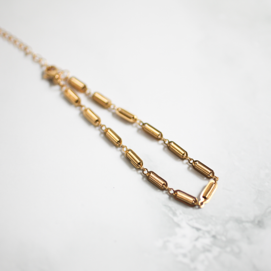 Frame motif bracelet 111 Gold