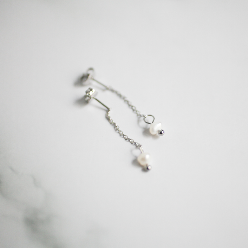 Drop pearl pierce 151 Silver
