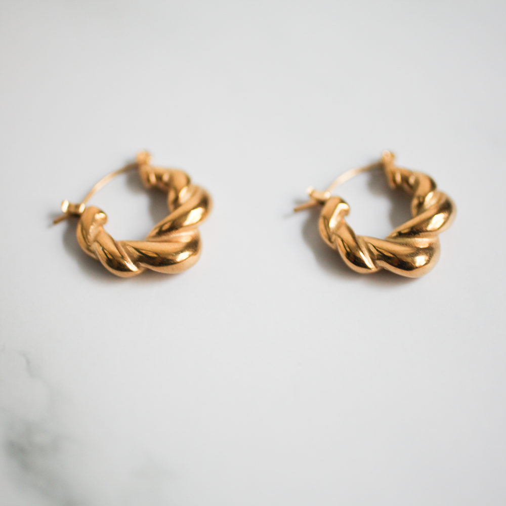 Twist hoop pierce 125 Gold