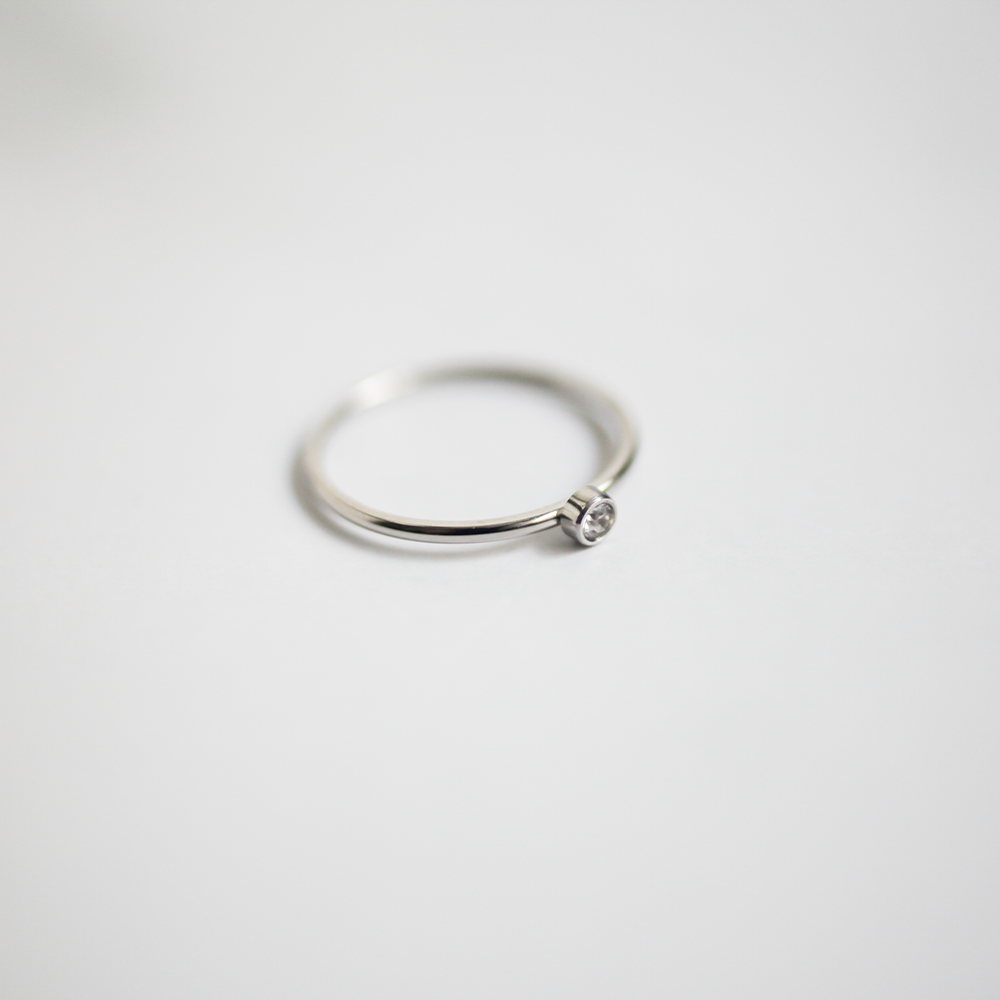 Solitaire stone ring 130 Silver