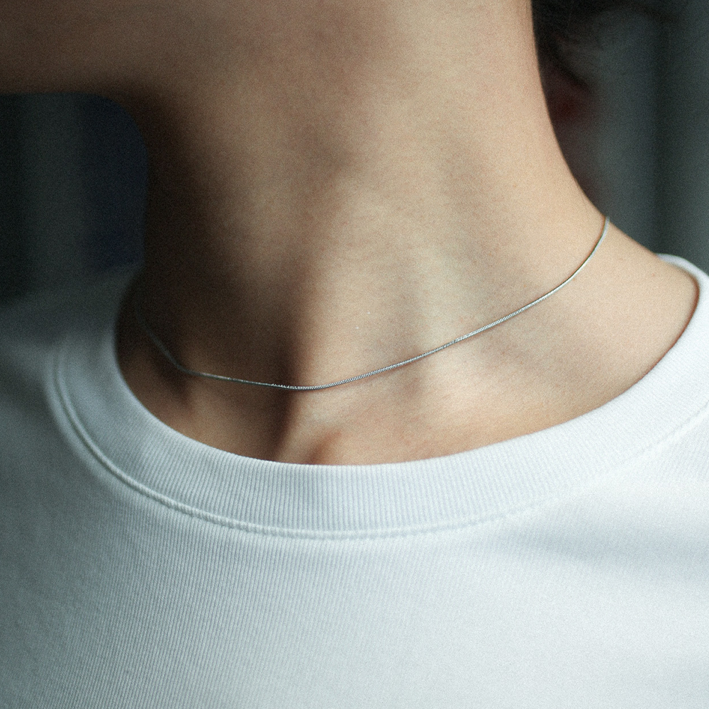 Silky trace necklace 137 Silver