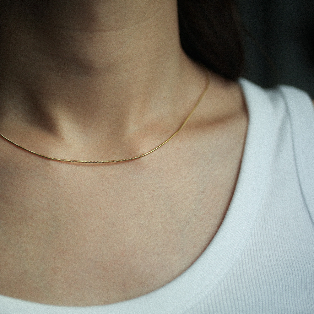 Silky trace necklace 137 Gold