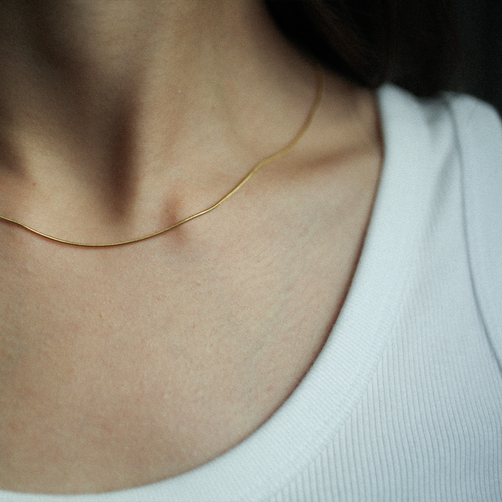 Silky trace necklace 137 Gold