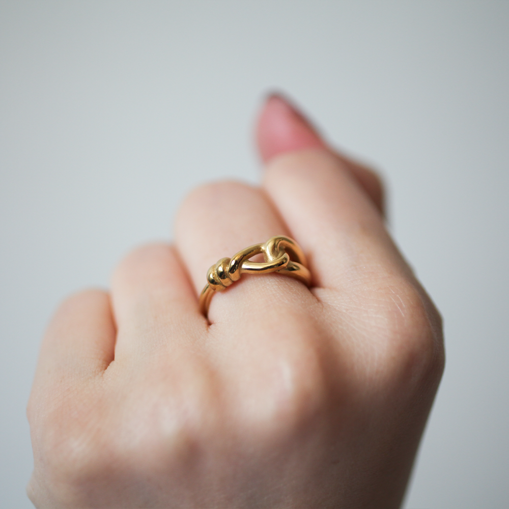 Knot ring 106 Gold