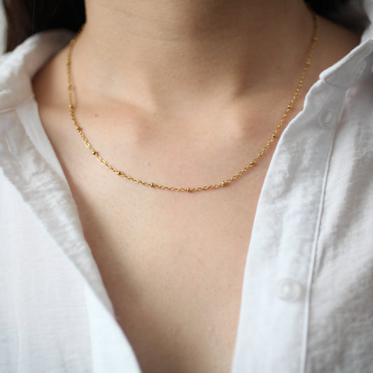 Tiny dot chain necklace 131 Gold