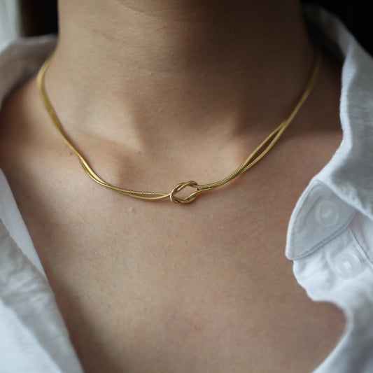 Knot necklace 052 Gold