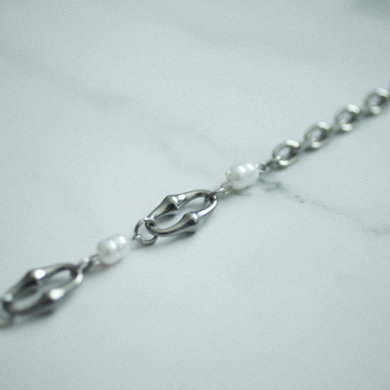 Lustre pearl necklace 191 Sliver