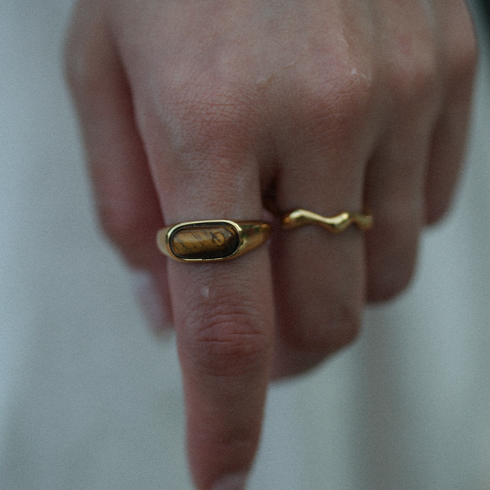 Tiger eye resin ring 292 Gold