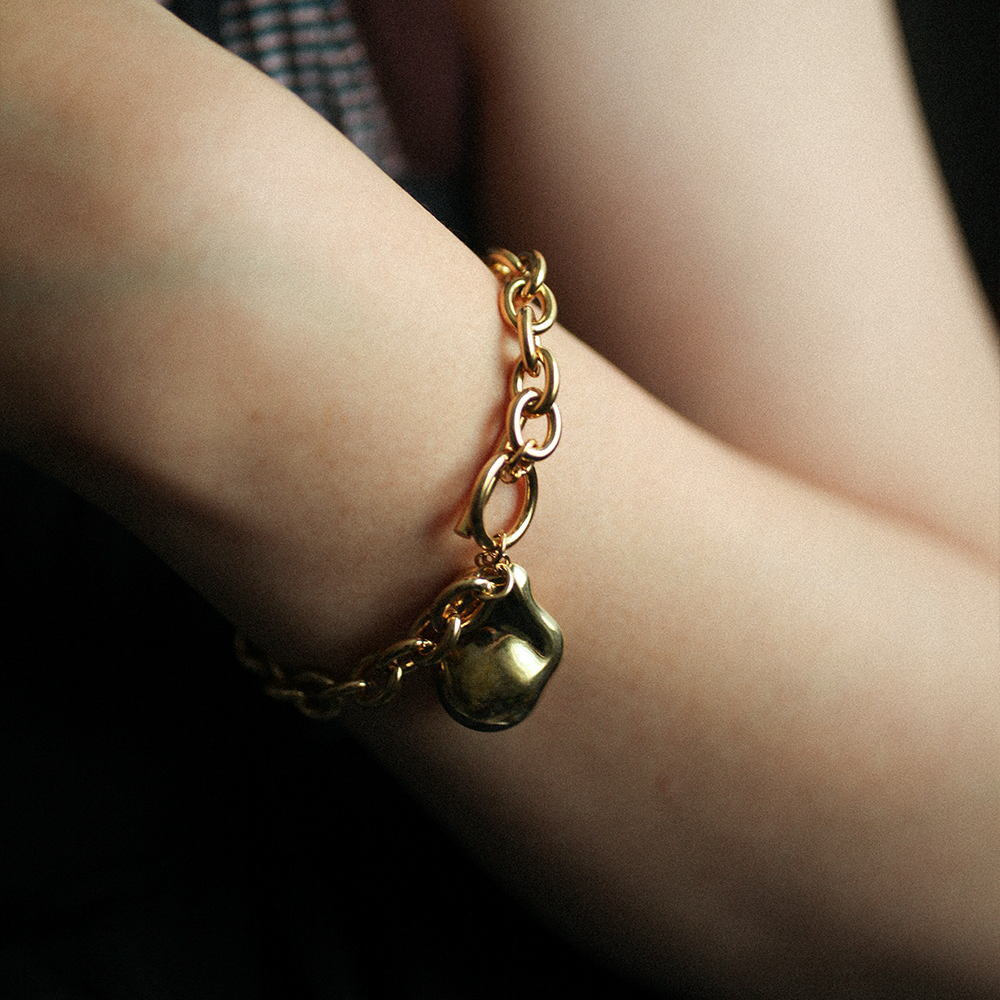 Sculpt charm bracelet 122 Gold
