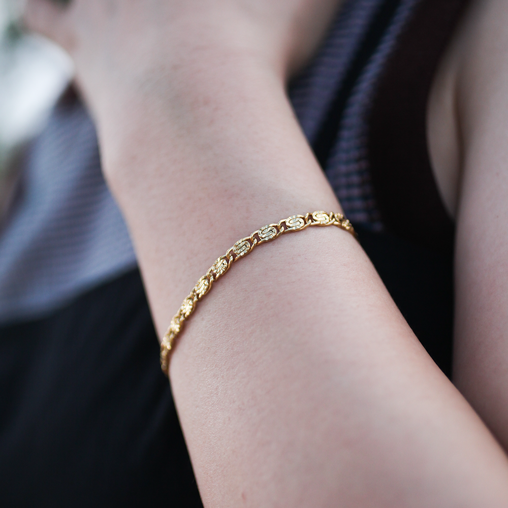 Engraved link bracelet 113 Gold