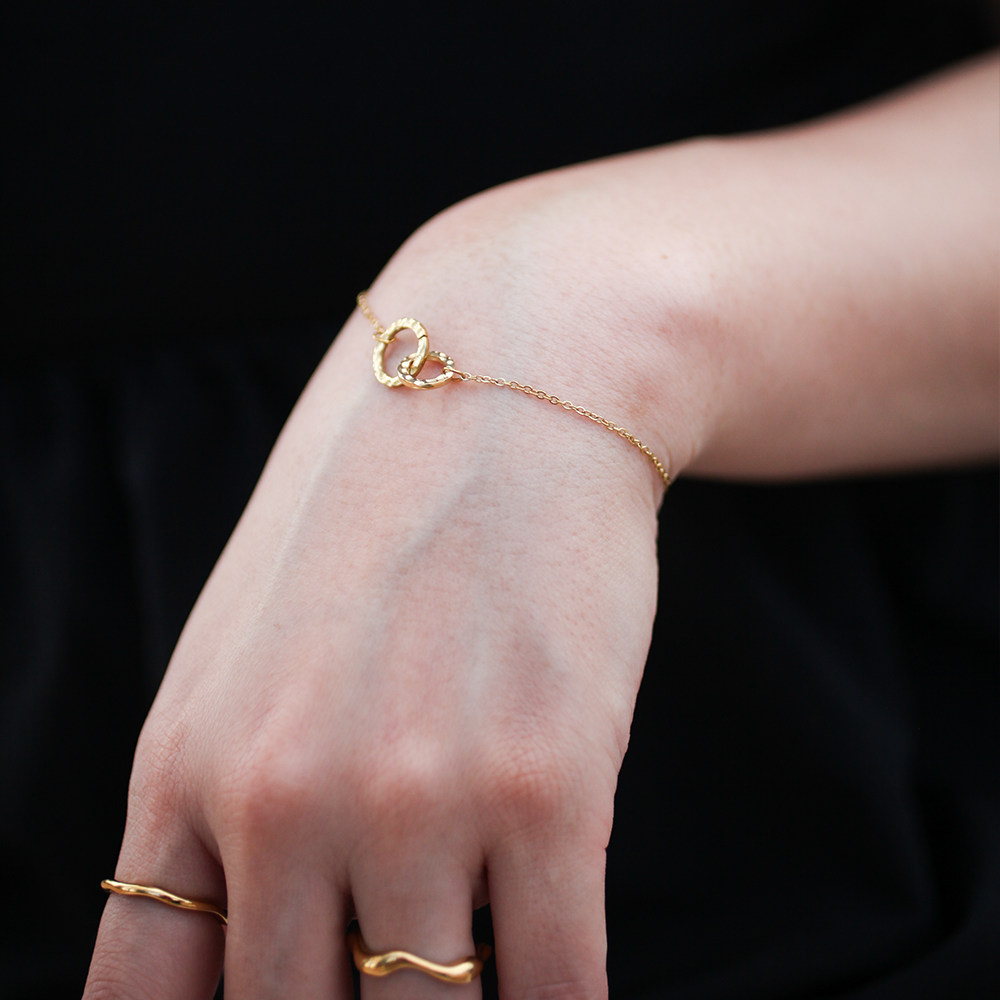 Linked circle bracelet 159 Gold