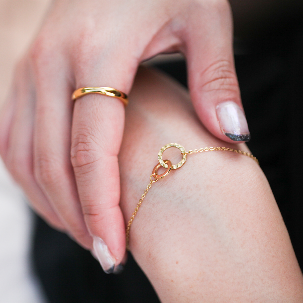 Linked circle bracelet 159 Gold